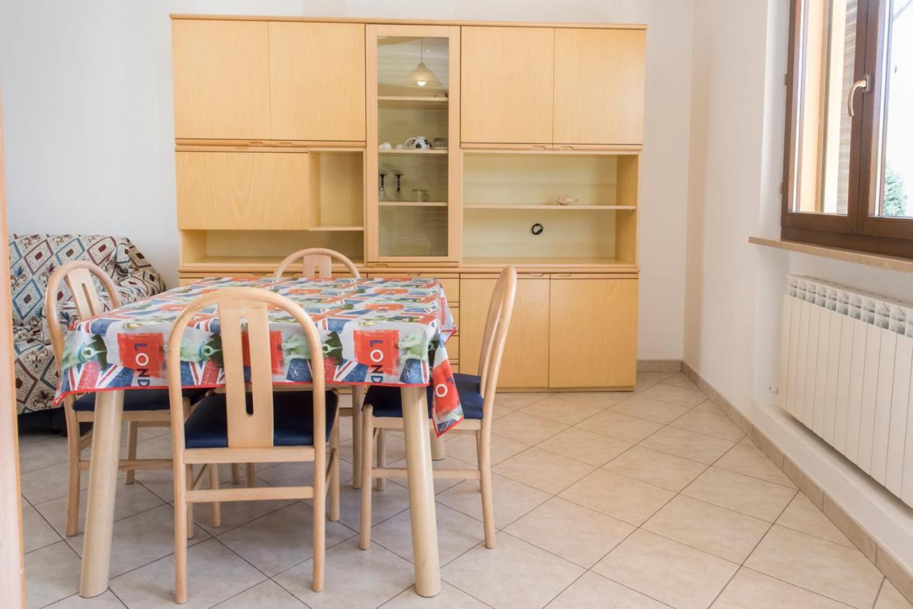 S130 - Sirolo, Deliziosa Villetta Con Terrazzo Kültér fotó