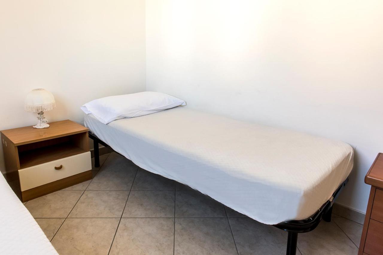S130 - Sirolo, Deliziosa Villetta Con Terrazzo Kültér fotó