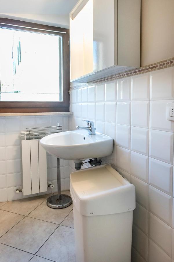 S130 - Sirolo, Deliziosa Villetta Con Terrazzo Kültér fotó